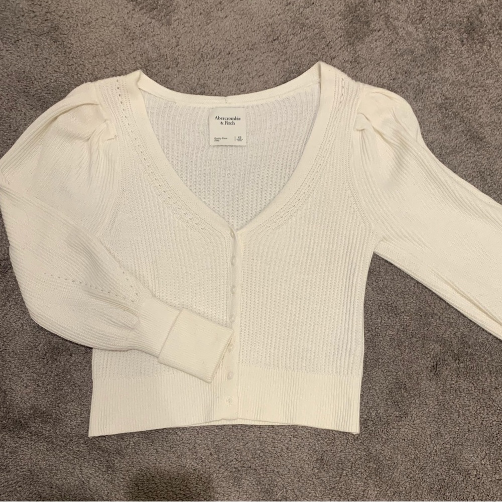 Abercrombie button sweater